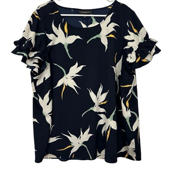 Lane Bryant Tops - Lane Bryant Navy‎ Floral Tshirt Blouse Tropical Silky 20